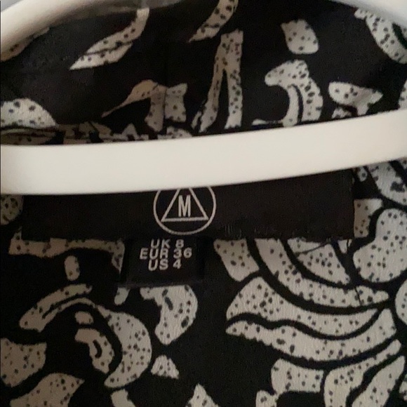 Belle sleeve print top - Picture 2 of 2